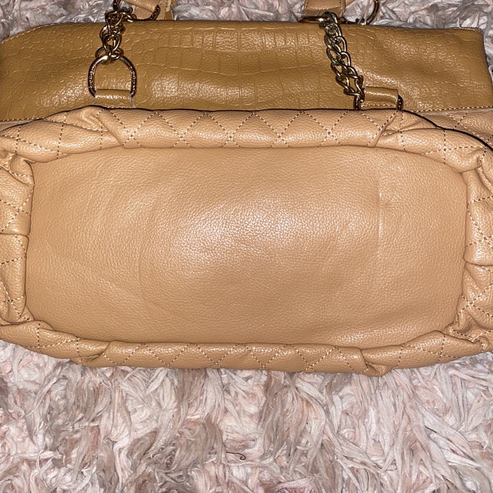 Fashion Lepom Tan Purse - Picture 6 of 7